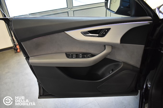 AUDI Q8 50 TDI 286 CV quattro tiptronic Sport